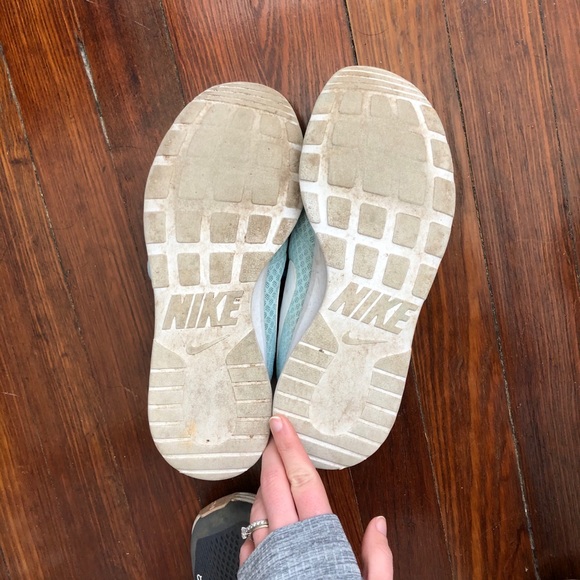 SOLD - Picture 4 of 4